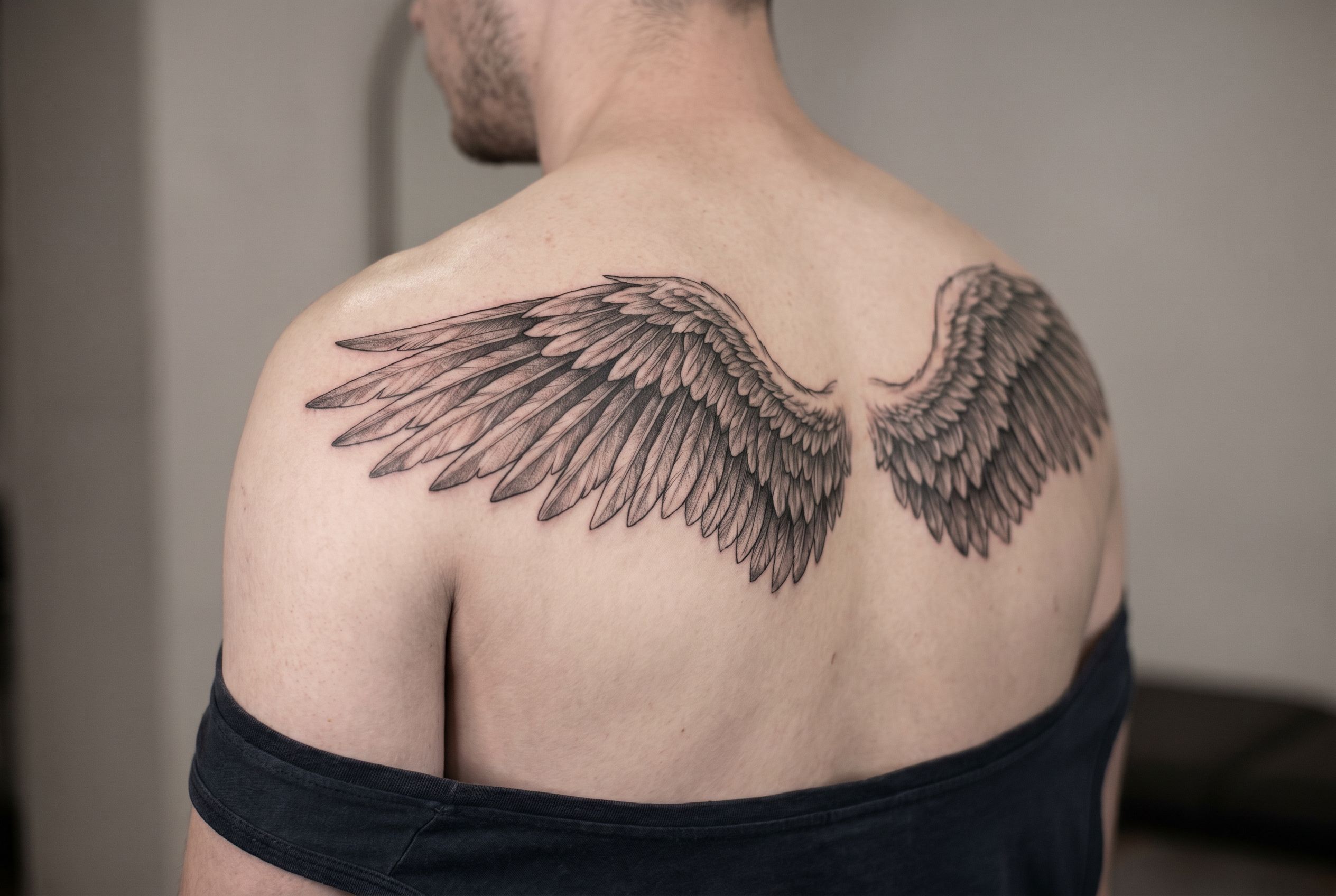 Tatouage d'ailes d'ange dans le dos